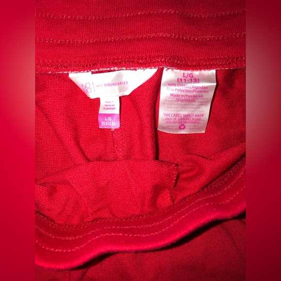 Shorts - Picture 3 of 3